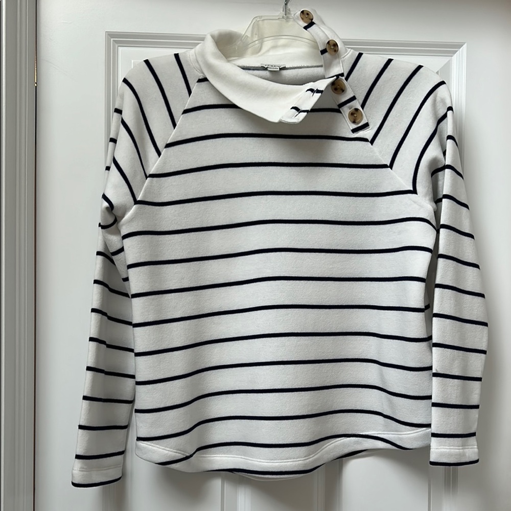 J. CREW NWT Striped Wide Button-collar Pullover size M, navy stripe